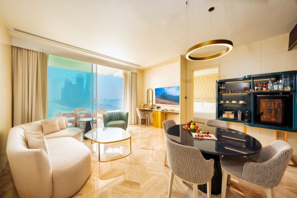 FIVE Palm Jumeirah_ LUXE 1 Bed_Living room
